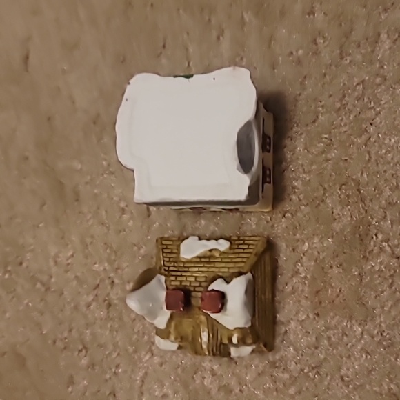 Vintage Porcelain Trinket Box House - Picture 7 of 7